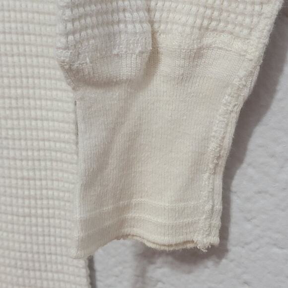 VTG Hanes Insul-knit Waffle Knit Long Underwear Top - Picture 6 of 9